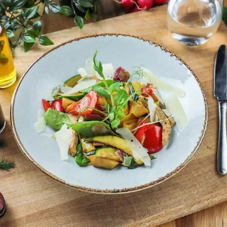 ホテル Hotel Dobczyce 3*